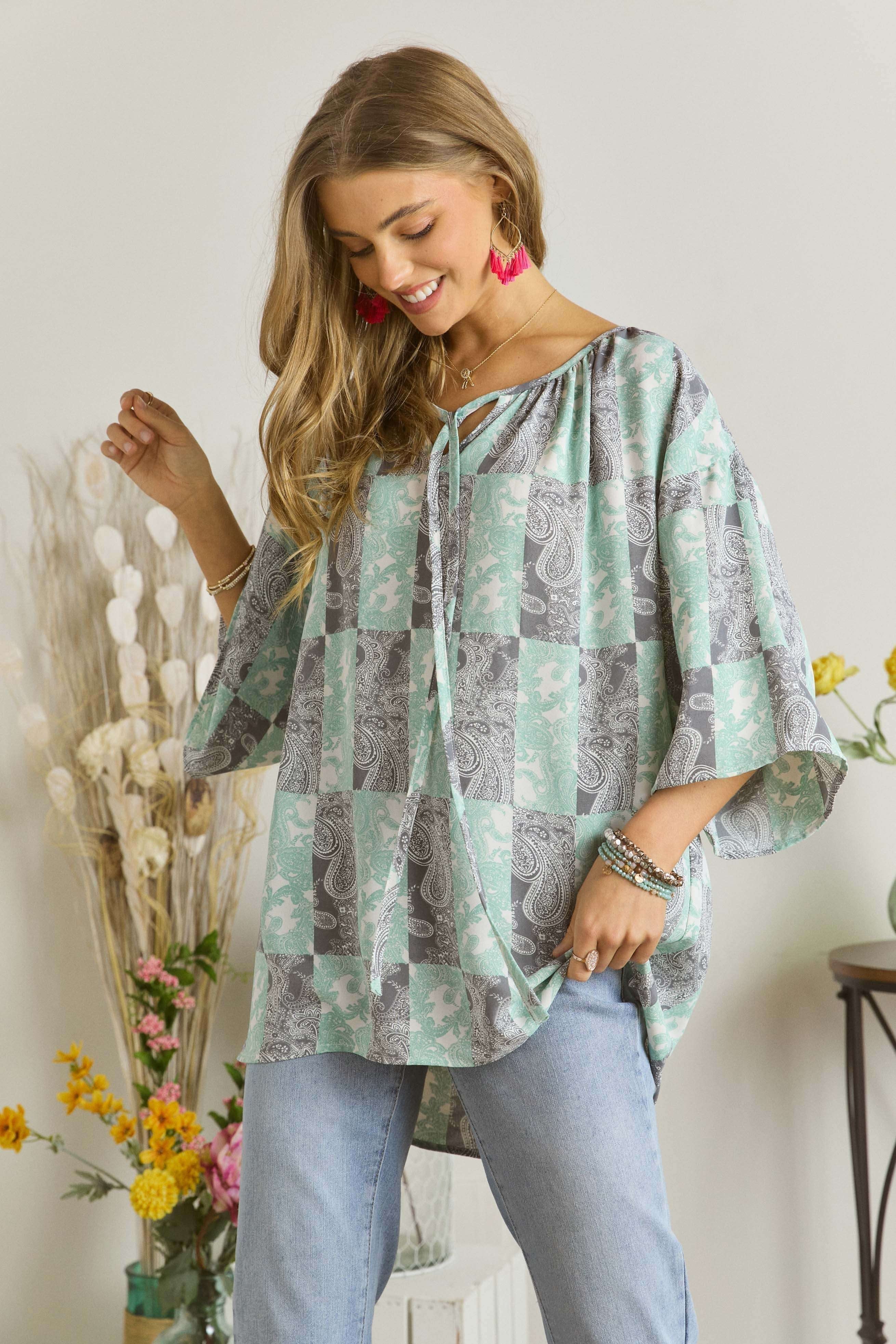 Blakely Curvy Mint Floral Tunic Top