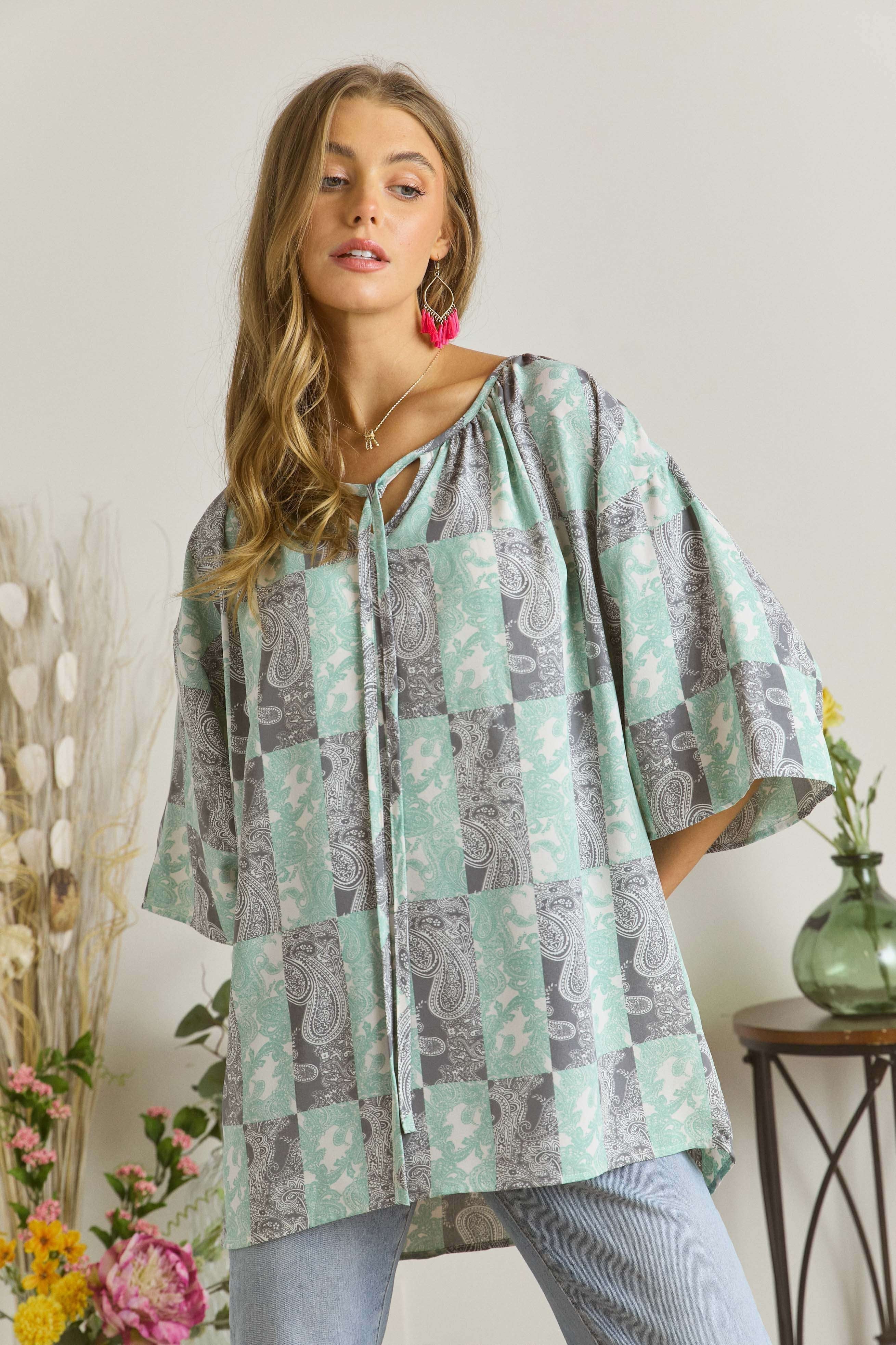 Blakely Curvy Mint Floral Tunic Top